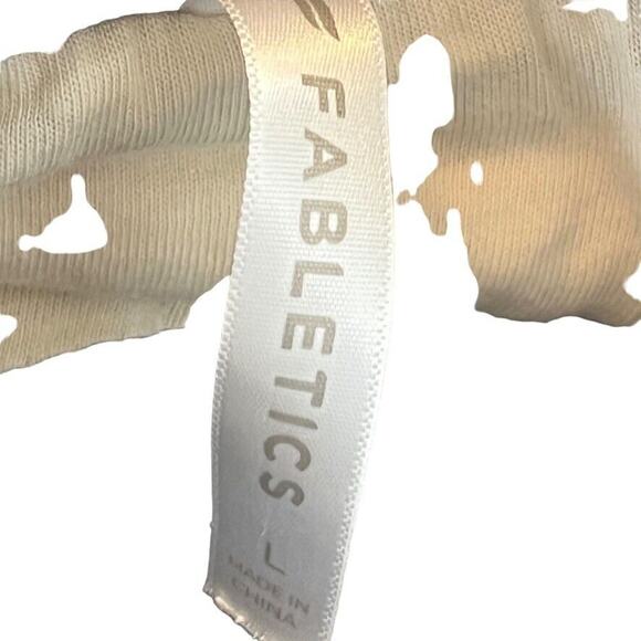 Fabletics Womens Dream Polar Fleece Teddy Ivory 1/4 Zip Jacket Sweatshirt sz L - Picture 16 of 16